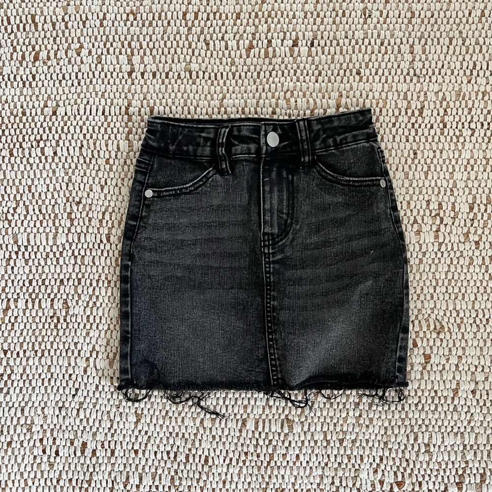 Girls Jean skirt art class size S